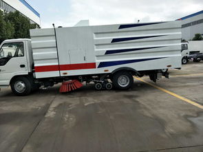 洗掃車、掃路車廠家直銷 高效清潔與安全防撞的現代解決方案